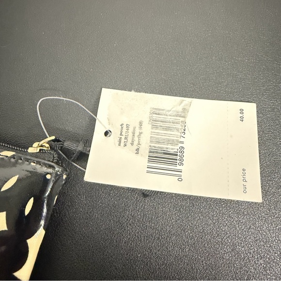 Kate Spade Daycation Mini Pouch – NWT in Cream and Black - Picture 4 of 6